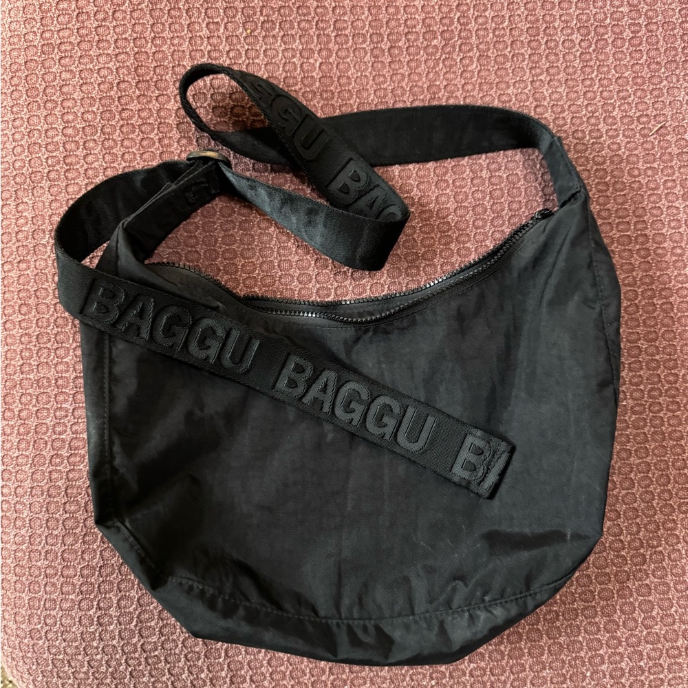 Baggu Medium Crescent Nylon Bag